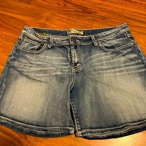Ladies BKE Jean Shorts